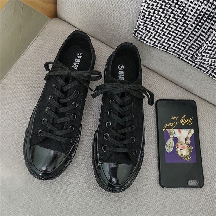 BLACK CANVAS SHOES