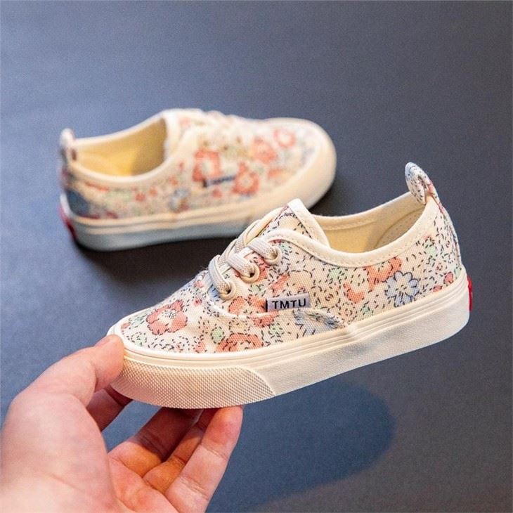 kid shoes with floral