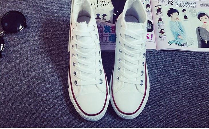 white canvas shoes
