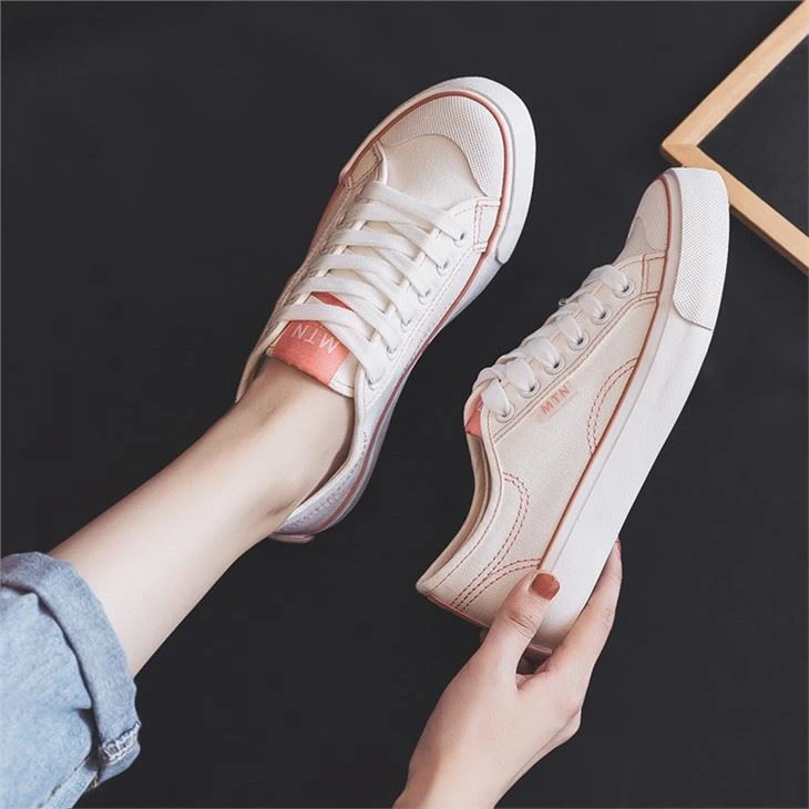 info-1-1 low top canvas shoes