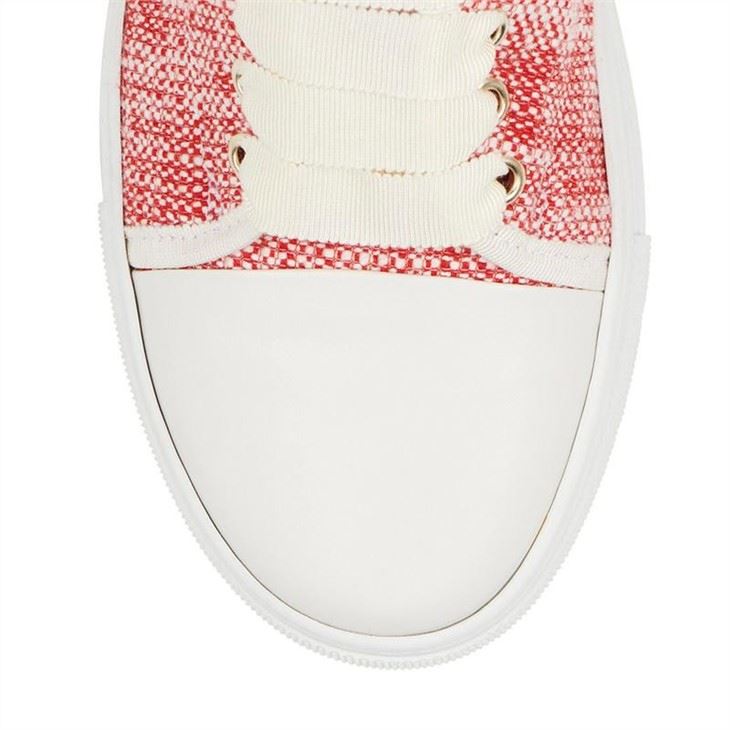 customized women sneakers