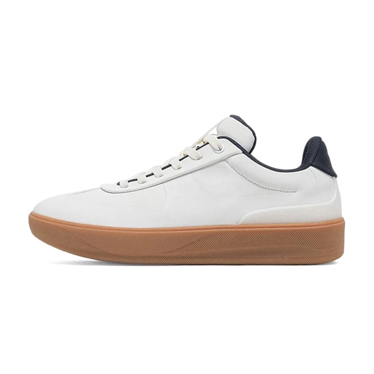 Black White Lightweight Trainer Sneakers