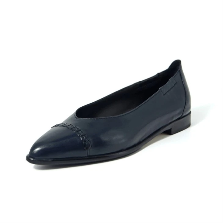 Minimalist Navy Blue Pointed Leather Flats factory
