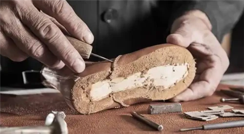 An Introduction to Several Common Shoe Manufacturing Processes