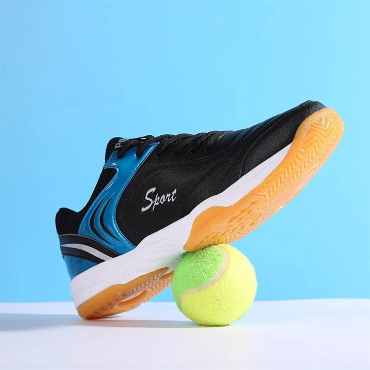Men Women tennis shoes