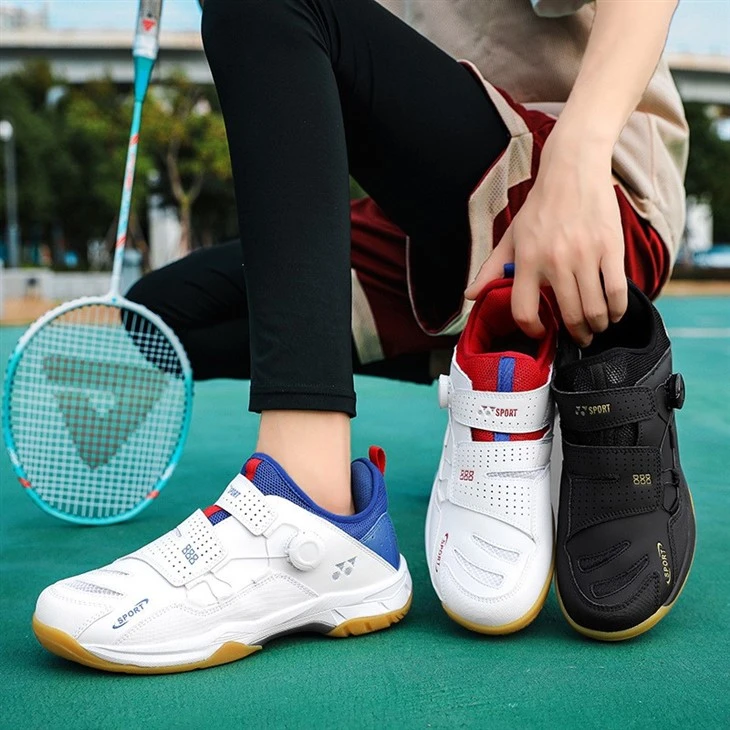 Rotary Buckle Casual Badminton Shoes (7)