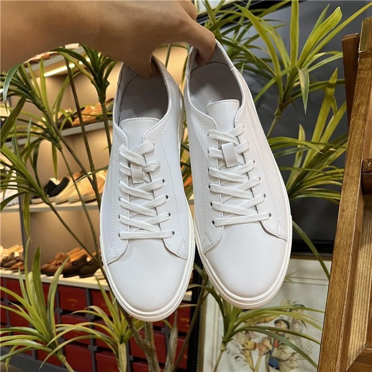 White Casual Luxury Leather Sneaker factory
